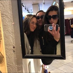 Meet your Posher, Ann